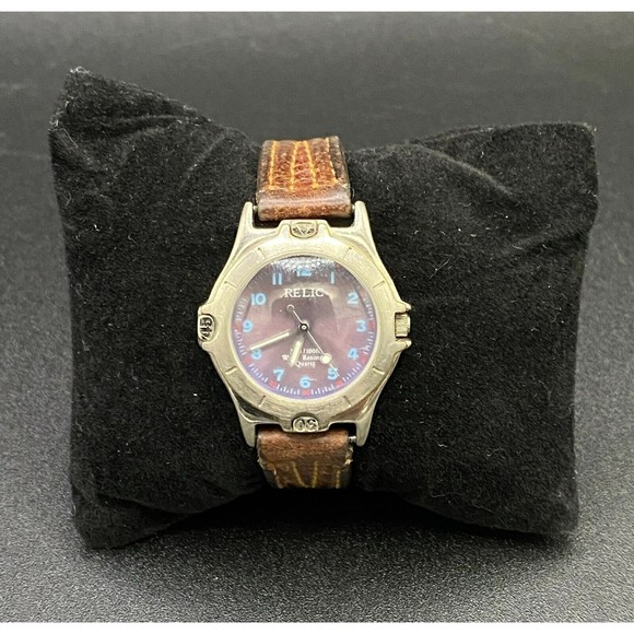 Women's Quartz Wristwatch Analog with Stainless Case by Relic ZR-11222 - Picture 1 of 10